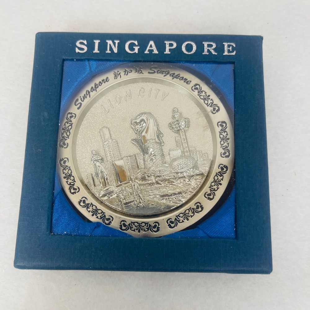 Singapore Lion City Souvenir Decorative Plate Merlion Skyline Silver Tone 3.25in